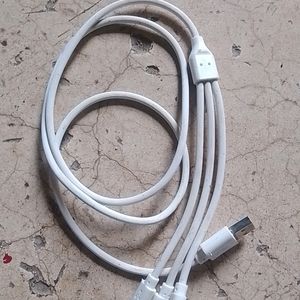 Multiple Charger USB, TYPE C, I PHONE Up Varanasi