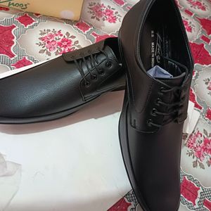 Knoos Genuine Leather Formal Shoes (Size 11)