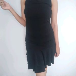 New Party Wear Classy Black Mid Dress... Unused..B