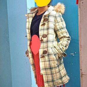 Winter Heavy Jacket For Women, Very Stylish