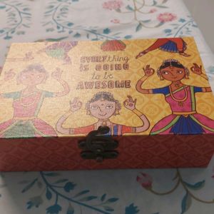 Chumbak Box Everything Is Going To Be Awesome