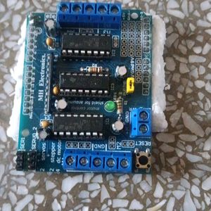 uno Moter driver shield  L293D