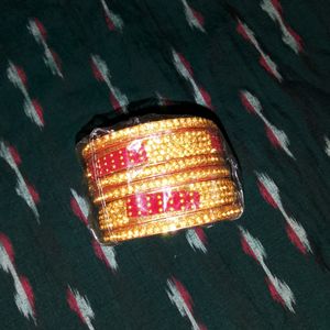 2 Pieces Of Bangles