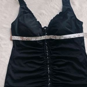 Black Padded Sleeveless Top