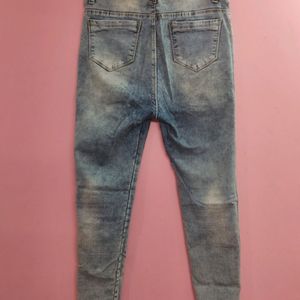 Slim Fit Fashionable Jeans