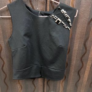 Sleeveless  Top