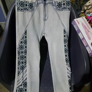 Grey Beautiful And Colourful Denim Jeggings