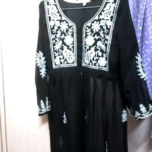 chikankari black kurti💫