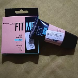 Urgent Selling Fit Me Foundation And Compact Set