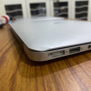 Apple MacBook Air