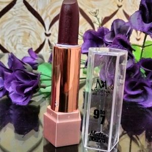 Biggest Loot Offer Mehroon Lipstick