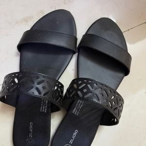 Size 40 Flats