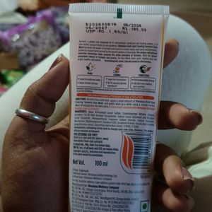 Himalaya Turmeric Face Wash