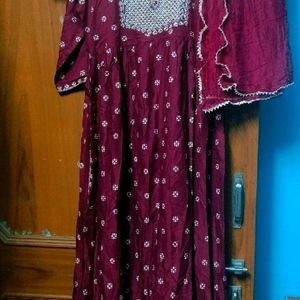 beautiful party wear naira cut kurti pant Dupatta