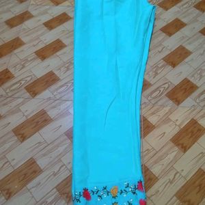 Brand New Kurta And Pant Set With Embroidery Design. Medium Size , turquoise color,