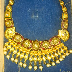 Golden Polished Kundan Neckless Set