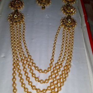 Golden Jewellery Sets (Two Neckpieces One Pair Of