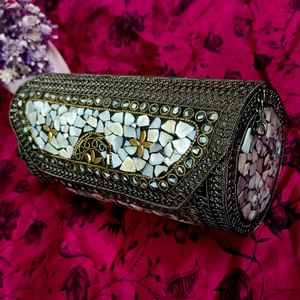 Jodhpuri Trending Clutch