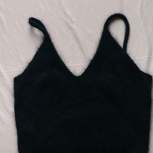 Black Sleeveless Top