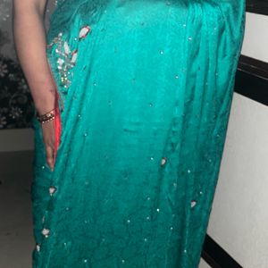 new crepe saree with blouse