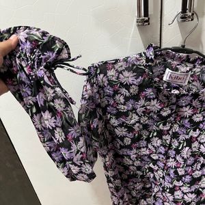 KIBO Floral top