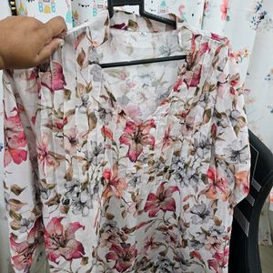 Women Floral Top