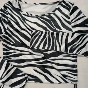 Urbanic Zebra Print Top, Xs Size, Brand New