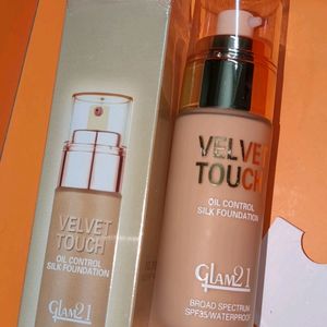 Glam 21 Foundation