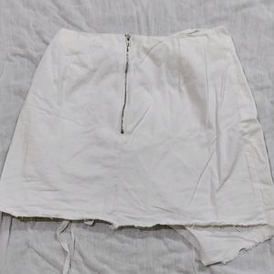 Koovs White Assymetrical Skirt