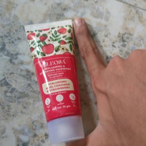 Sileosa Face Wash Straberry Apple Flavour 75g