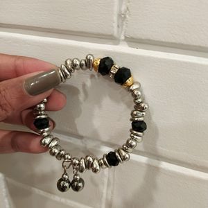 Black Beads Bracelet 🖤