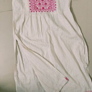 White Kurti