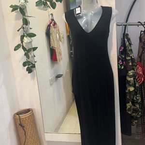 Shein Brand New Beautiful Black Gown With A Slit