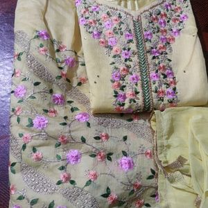 Beautiful Sharara Suit For Any Function