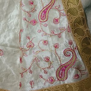 Sandle Color Saree With Pink Embroidery Mundhani.