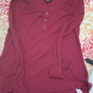 Pretty Lacy Wine Red Top🍷