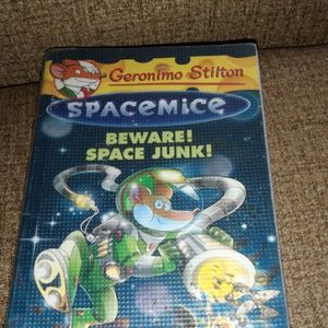 Scholastic Geronimo Stilton Space Mice