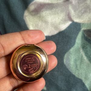 CHARLOTTE TILBURY AIRBRUSH FALWLESS FINISH COMPCT