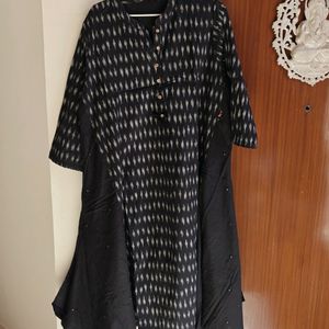 Rangmach Kaftan Style Kurta