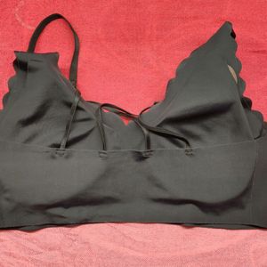 Girl Sports Bra Size M/36