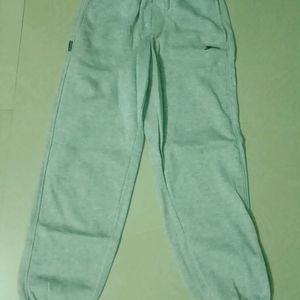 Selling Mens TrackSuit For Rs.500
