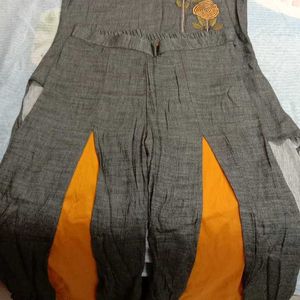 Grey And Yellow Short Kurta With Pant