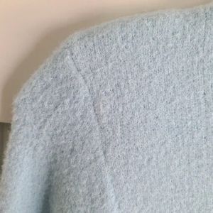 Zara Soft Feel Cropped Sweater