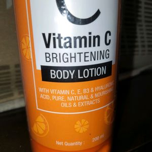 St.Botanica Vitamin C Body Lotion 🧴