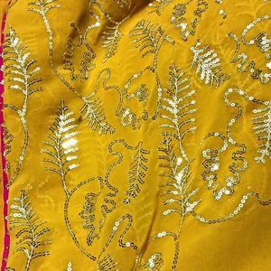 Beautiful Yellow 💛 Saree