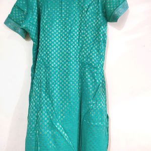 Beautiful Kurti With Salwar