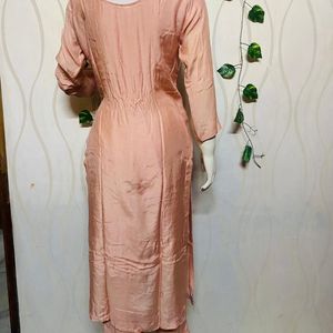 Peach Colour, Machlin Straight suit, three piece