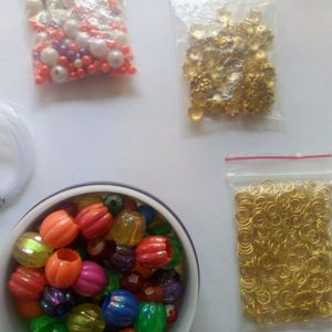 JEWELLERY MAKING KIT..BEADS