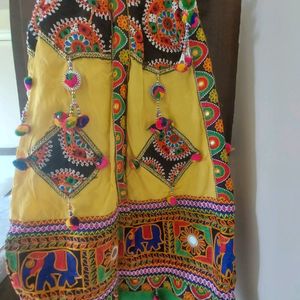 Garba Lenhga Blouse And Dupatta