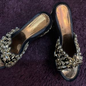 Golden Beads Wedges (check Description For Info)